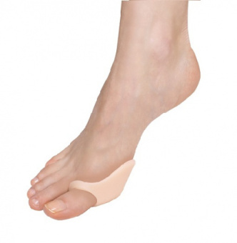 Защитная накладка в модельную обувь для плюснефалангового сустава силикованая бежевая.
