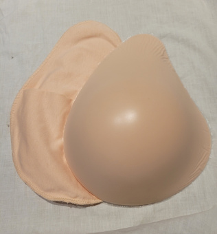 Экзопротез молочной железы облегченный ассиметричный LifeLine